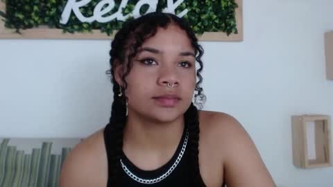 Snapshot of kittybrookex chatting on 12-27-24, 02:01 Valery online show from 12-27-24, 02:01