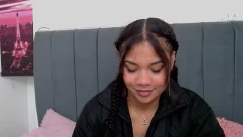 Snapshot of kittybrookex chatting on 03-07-25, 08:33 Valery online show from 03-07-25, 08:33