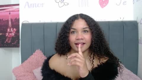 Snapshot of kittybrookex chatting on 03-09-25, 02:43 Valery online show from 03-09-25, 02:43