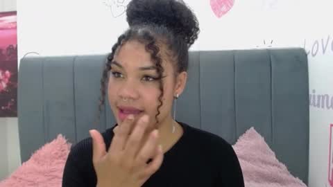 Snapshot of kittybrookex chatting on 03-12-25, 06:33 Valery online show from 03-12-25, 06:33