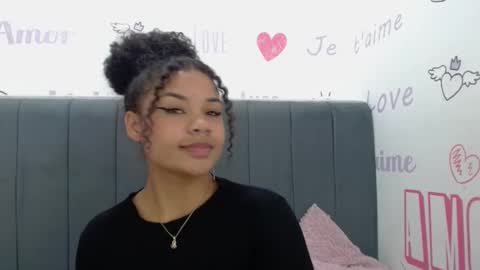 Snapshot of kittybrookex chatting on 03-12-25, 09:35 Valery online show from 03-12-25, 09:35