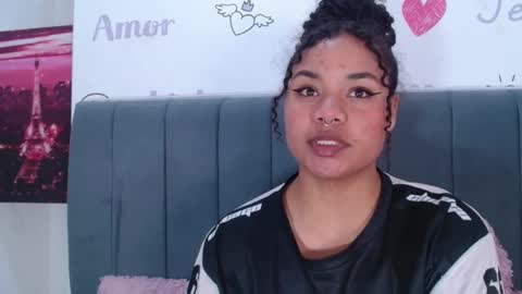 Snapshot of kittybrookex chatting on 10-15-25, 04:18 Valery online show from 10-15-25, 04:18