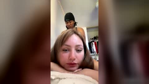 Snapshot of kittygiz chatting on 06-20-26, 01:09 kittygiz online show from 06-20-26, 01:09
