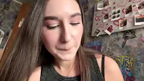 Molly online show from 07-28-26, 11:17