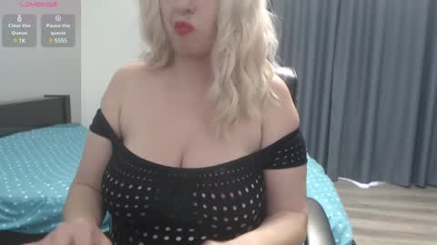 kittyonfiree online show from 02-25-25, 02:44