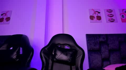 kitty online show from 03-31-26, 03:56