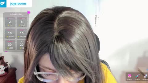 Kitty Trixy online show from 12-16-24, 10:29