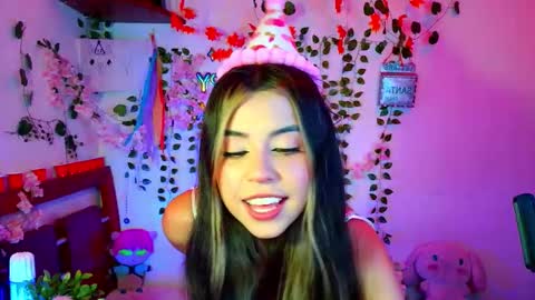 Kittyuwu  online show from 02-04-26, 05:24