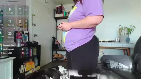 Kittyymaze online show from 12-13-24, 05:43