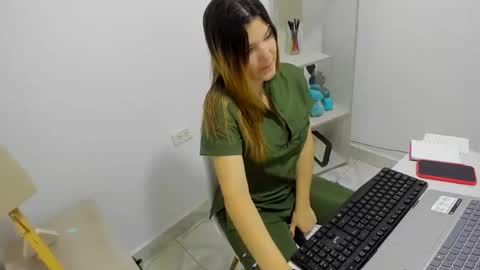 kity021 online show from 05-05-26, 12:46