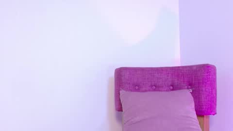 Kitty Hill online show from 01-06-26, 03:21