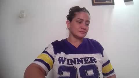 Snapshot of kitybigboobsx chatting on 05-30-26, 04:37 kity boobsx online show from 05-30-26, 04:37