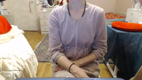 Snapshot of kiuminberry chatting on 02-10-26, 05:28 KiuminBerry online show from 02-10-26, 05:28