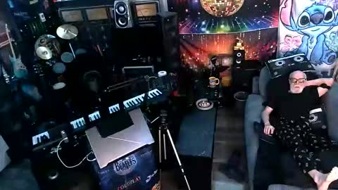 kiveuxmakeu online show from 03-16-26, 12:17