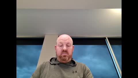 Snapshot of kiwiben45 chatting on 06-10-26, 06:12 Ben online show from 06-10-26, 06:12