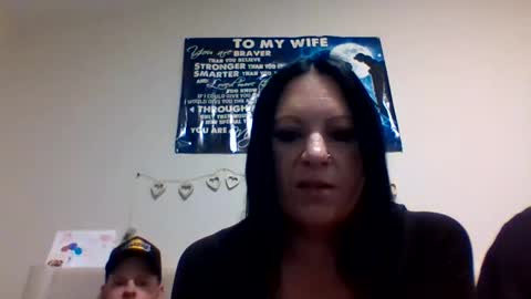 Snapshot of kiwigirlnz chatting on 01-18-26, 12:42 queenHo3 online show from 01-18-26, 12:42