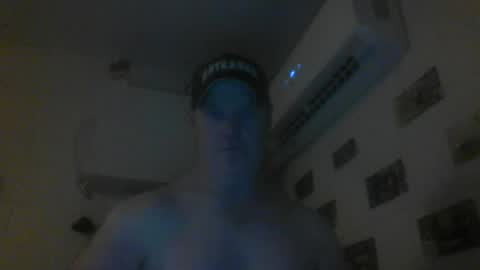 kiwiguy19773 online show from 07-05-26, 08:54