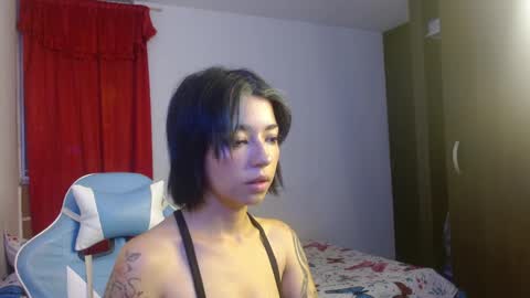 kiyu online show from 11-01-25, 01:29