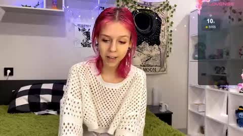 Luna online show from 02-25-26, 07:45