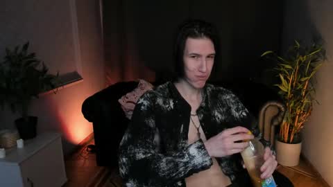 Snapshot of klaude_jam chatting on 04-24-26, 08:33 Klaude Jam online show from 04-24-26, 08:33