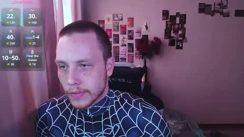Snapshot of klaus_ven chatting on 04-10-26, 01:49 Klaus online show from 04-10-26, 01:49