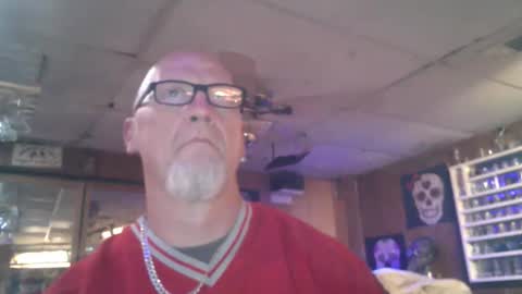 MrKleeen online show from 04-26-26, 08:12