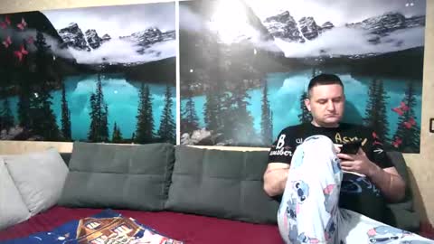 Kleosnow online show from 10-30-25, 09:55