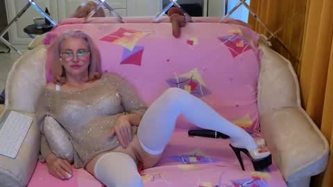 ALYONA online show from 11-05-25, 02:00