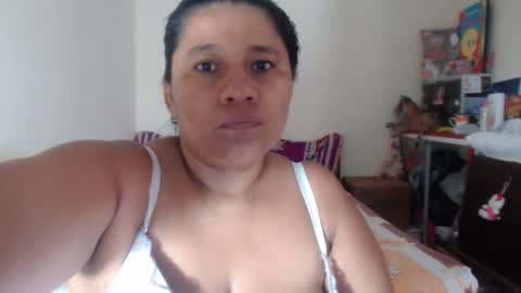Snapshot of kloe_boobs chatting on 02-15-25, 07:39 Kloe online show from 02-15-25, 07:39