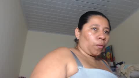 Snapshot of kloe_boobs chatting on 02-25-25, 11:55 Kloe online show from 02-25-25, 11:55