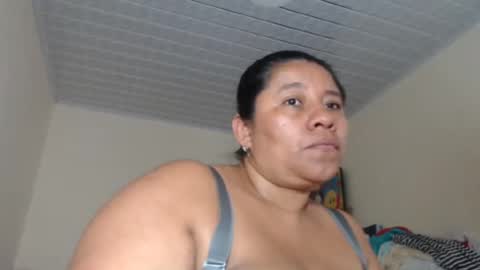 Snapshot of kloe_boobs chatting on 03-03-25, 04:14 Kloe online show from 03-03-25, 04:14