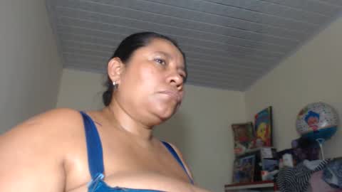 Snapshot of kloe_boobs chatting on 10-08-25, 07:17 Kloe online show from 10-08-25, 07:17