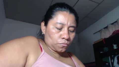 Kloe online show from 11-23-25, 04:29