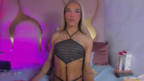 Kloe online show from 04-12-26, 02:33