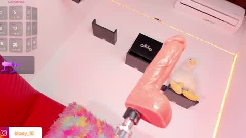 Kloey  online show from 01-11-25, 12:22