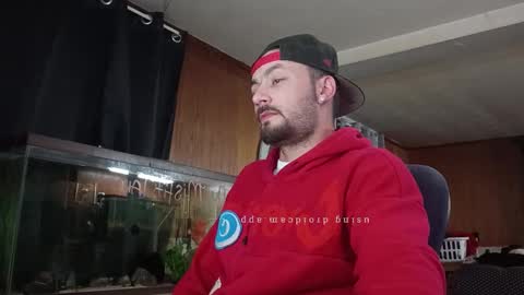 Snapshot of klou502 chatting on 10-22-25, 07:41 LOUiViLAN online show from 10-22-25, 07:41