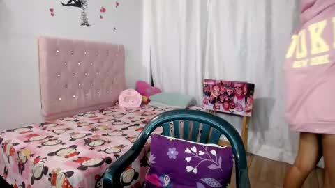 Valen online show from 11-29-25, 09:34