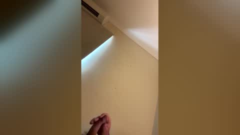 kmask16 online show from 04-11-26, 12:59