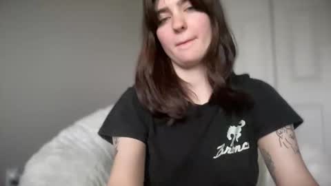 Snapshot of knextdoor chatting on 05-03-26, 03:29 knextdoor online show from 05-03-26, 03:29