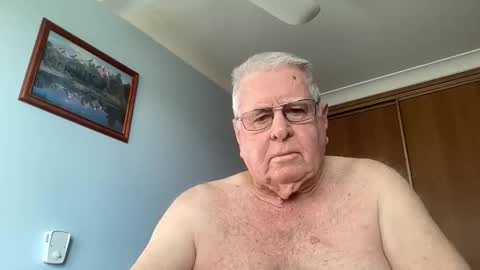 Aussiedude online show from 10-06-25, 09:01