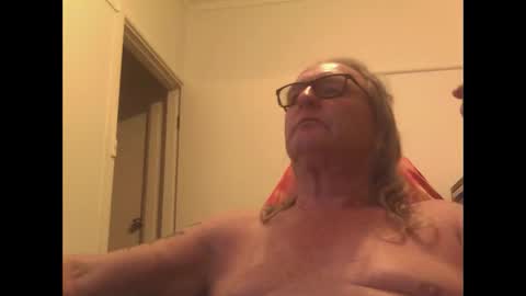 Snapshot of knobout chatting on 11-25-25, 07:08 knobout online show from 11-25-25, 07:08