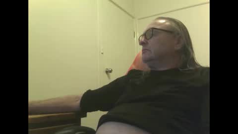 knobout online show from 05-28-26, 08:22