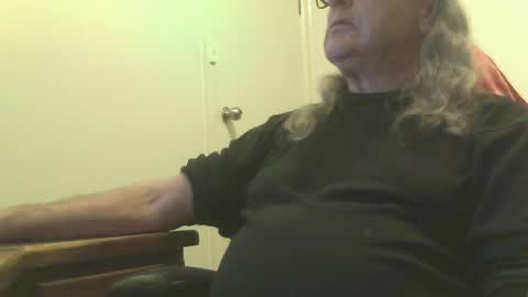 knobout online show from 06-28-26, 12:11