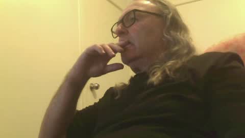 knobout online show from 07-17-26, 01:23