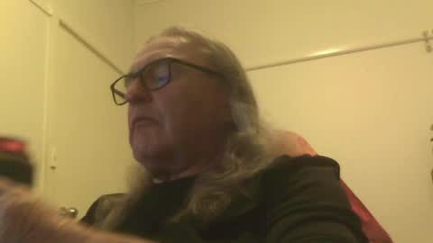 knobout online show from 07-30-26, 12:26