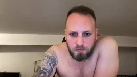 hugo online show from 12-25-24, 02:35