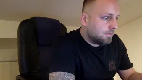 hugo online show from 02-15-26, 03:58