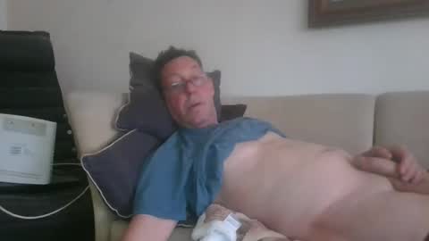 kobolt67 online show from 04-12-26, 03:39