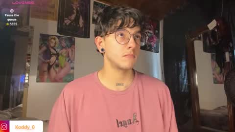 Koddy Independent model online show from 03-27-26, 09:03