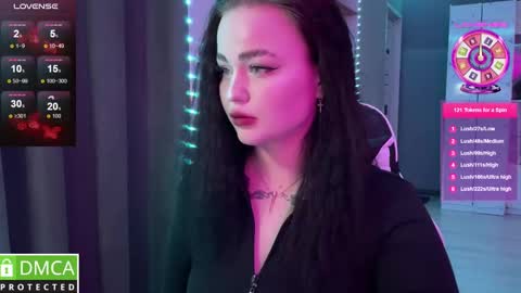 Snapshot of kokokolla chatting on 02-11-25, 09:14 Mia online show from 02-11-25, 09:14